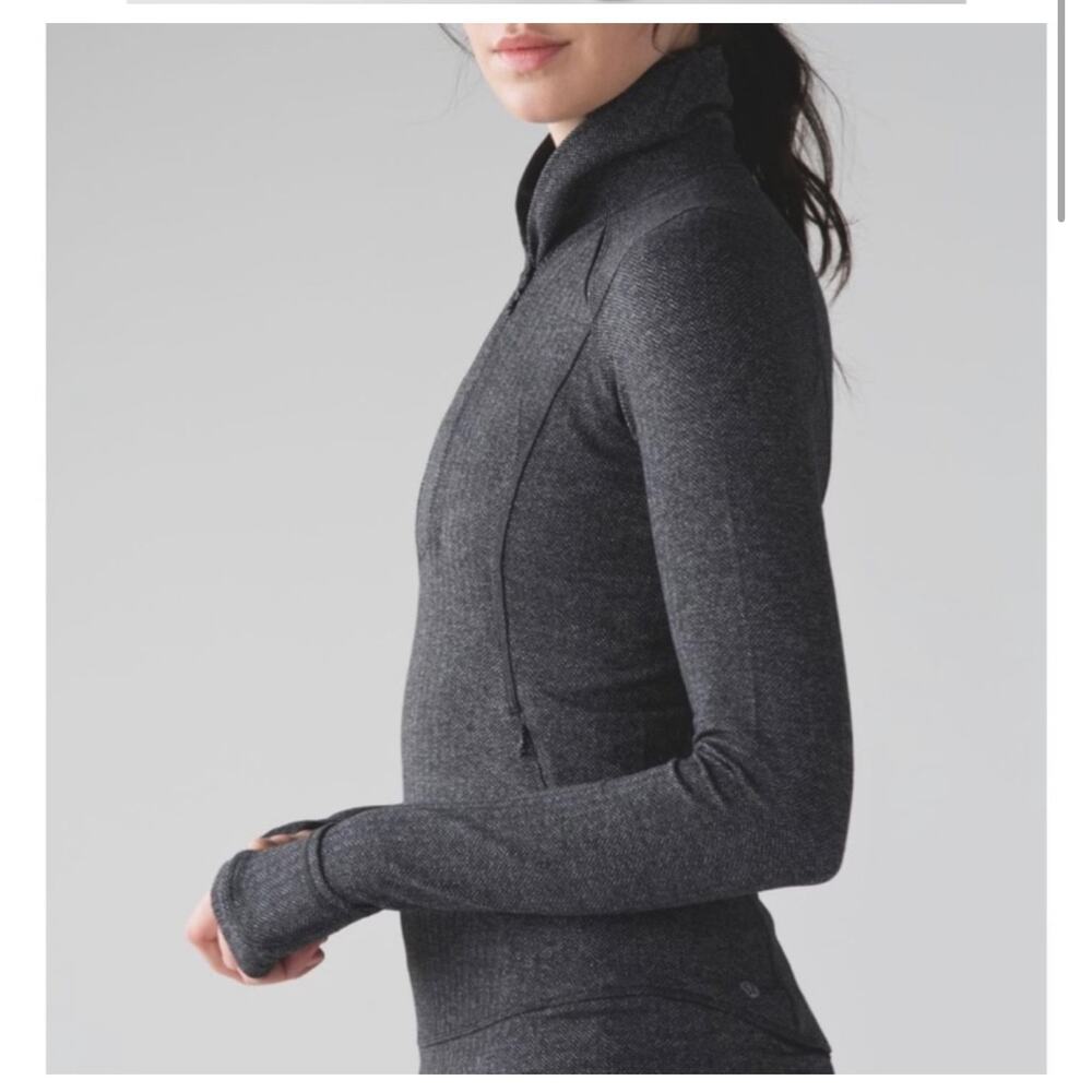 LULULEMON Think Fast Pullover Top Heathered Black (S/6)